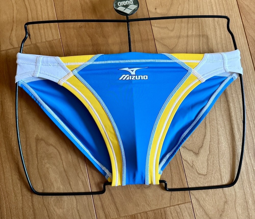 目立った傷や汚れなし】【美品】MIZUNO / RQ632 / ブルー×イエロー