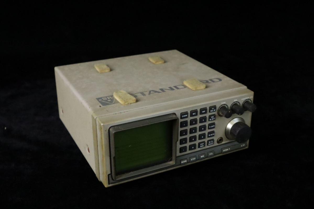 【ジャンク】STANDARD AX700 ワイドバンドレシーバー　受信可能 ジャンク】STANDARD AX700 ワイドバンドレシーバー 受信可能 - メルカリ