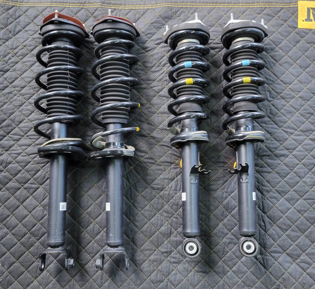 Y50フーガ 前期 スポーツパッケージ 純正サス