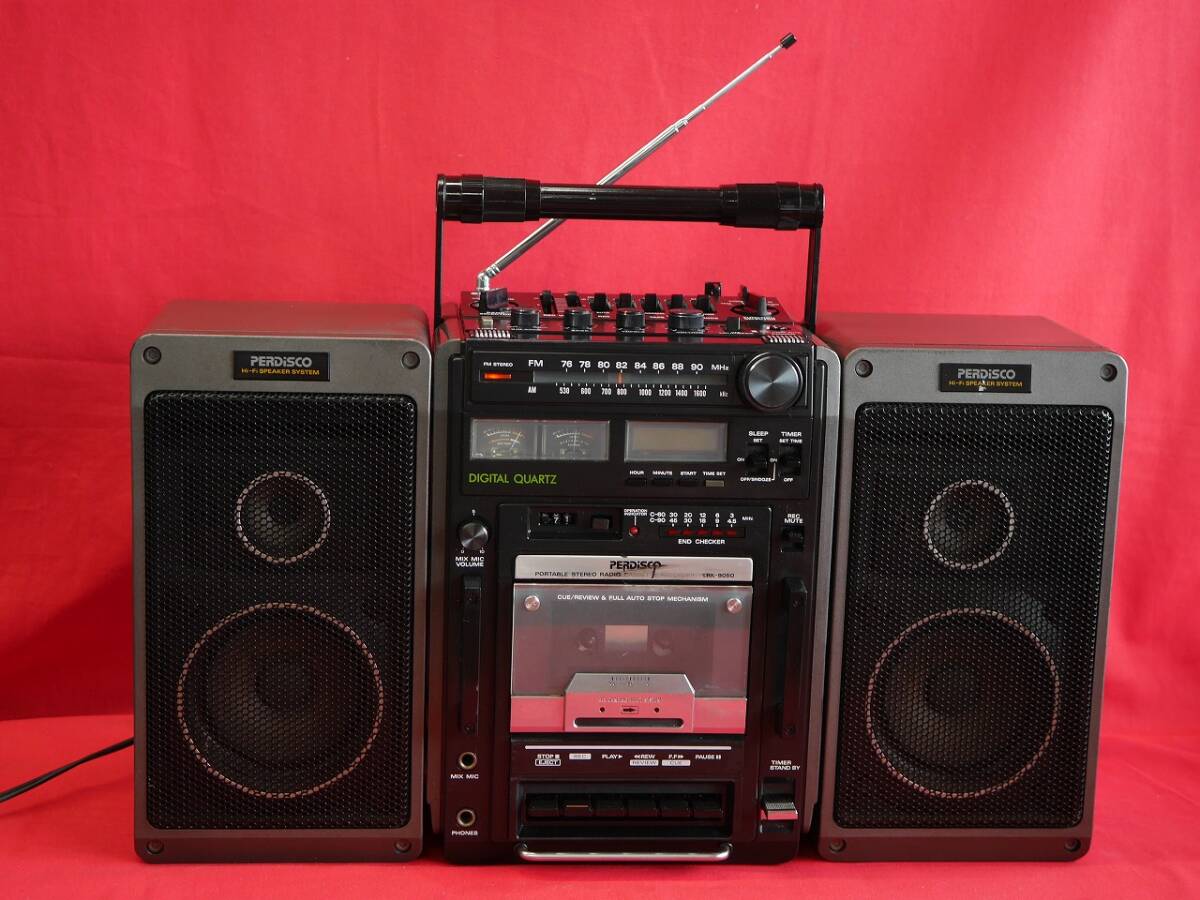 ジャンク品 日立 FM/AM ステレオカセットレコーダー TRK-4600M ジャンク品 日立 FM/AM ステレオカセットレコーダー TRK-4600M