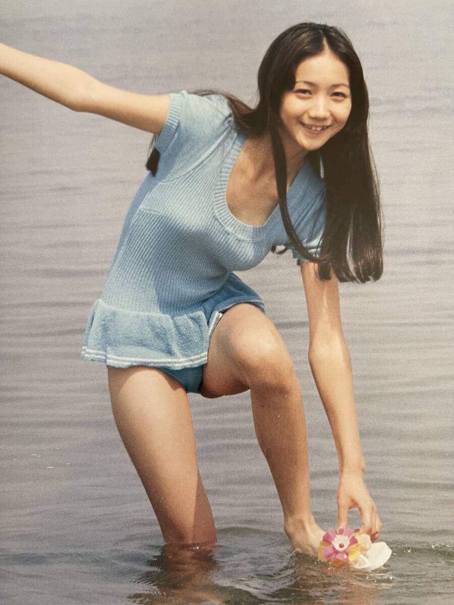 麻丘めぐみ水着 