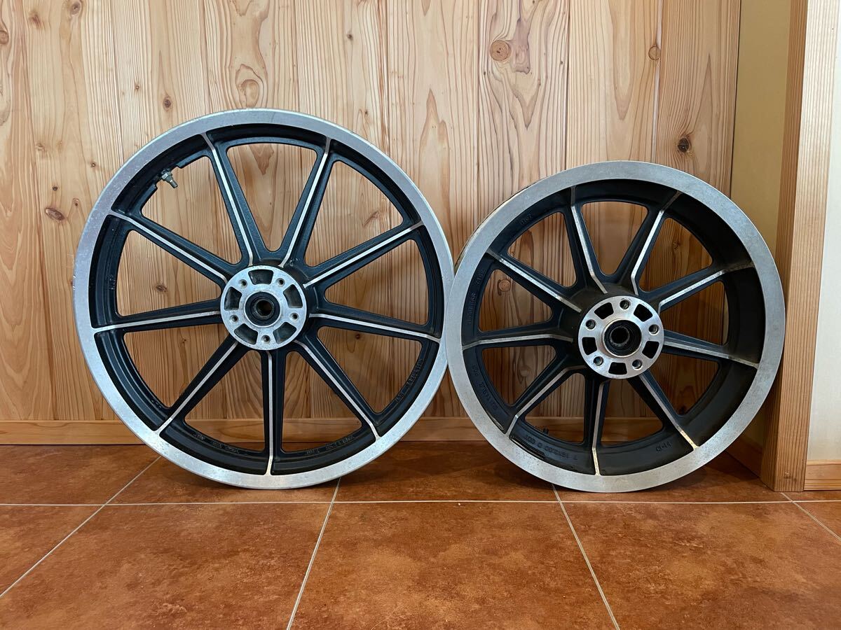 新品ハーレー XR1000 9キャストホイール