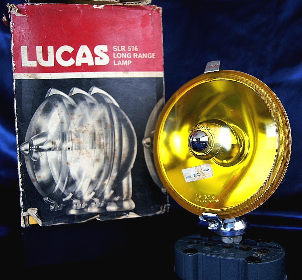 Lucas 576 フォグランプ ローバーミニ オースチン モーリス