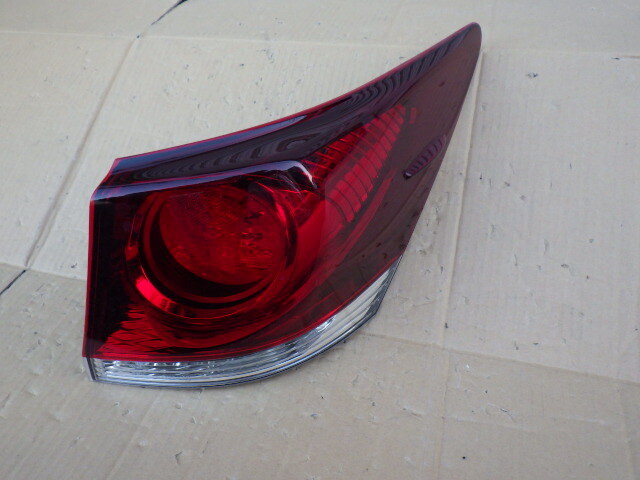 13クラウン クリアテール 紅白テール ハーフクリア uzs131 MS137