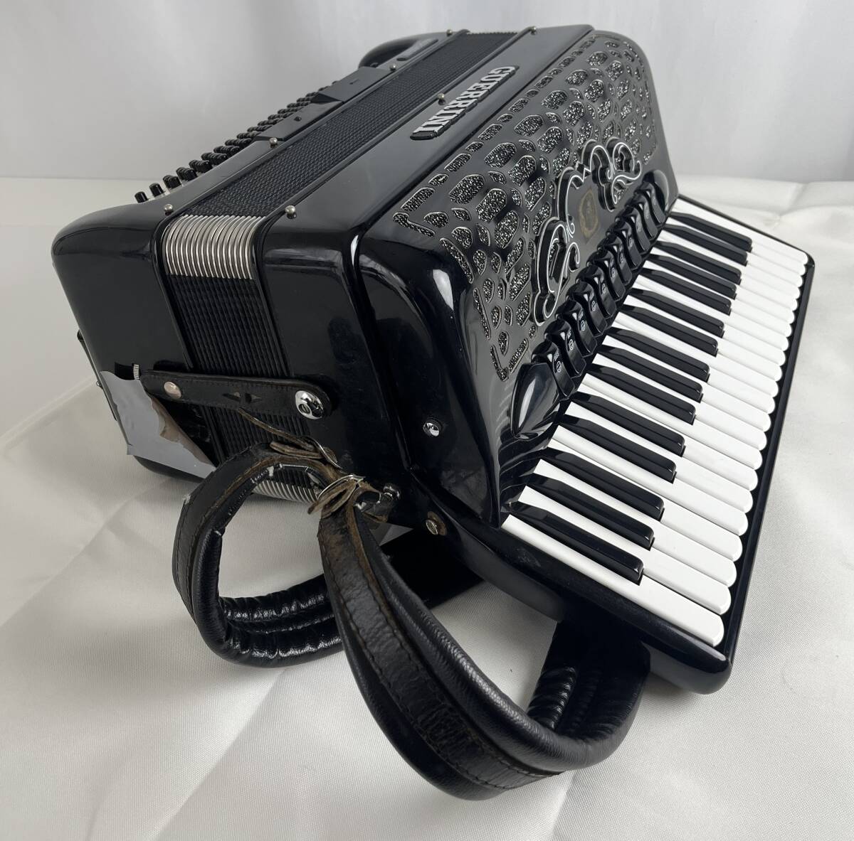希少!!　ゲリーニ　アコーディオン　41鍵盤　１２０ベース　イタリア製　現状品 希少!! ゲリーニ アコーディオン 41鍵盤 120ベース