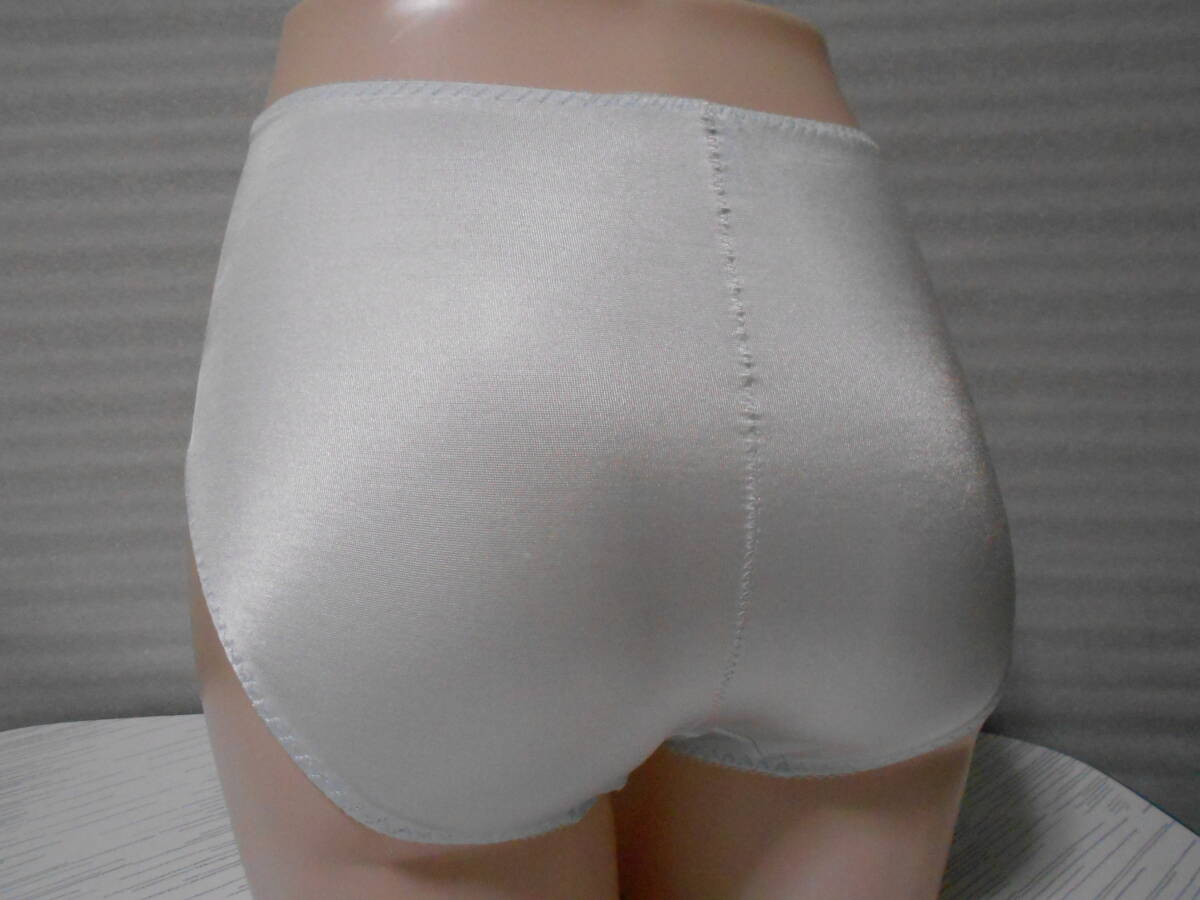 熟女ガードル逆さ撮り 新品】【完熟・熟女・叔母さん風ショーツ】レースとお花プリントが可愛いガードルタイプのパンティ♪タンス整理品/難あり/エコ/超処分下着♪の落札情報詳細  - Yahoo!オークション落札価格検索 オークフリー