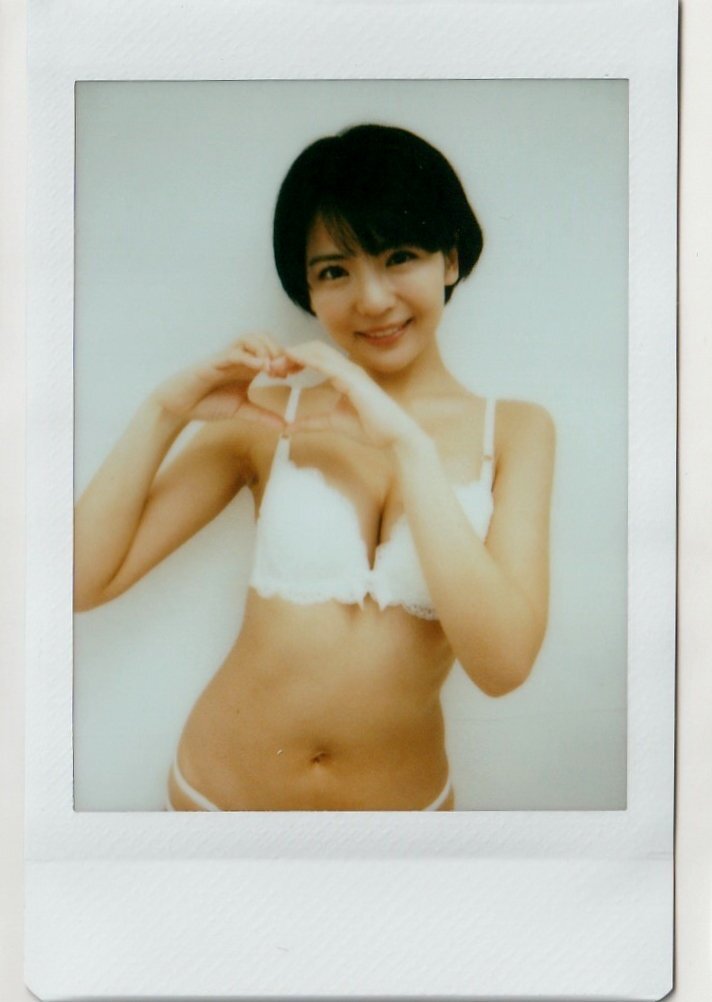 志田音々 直筆サイン入りチェキ セット