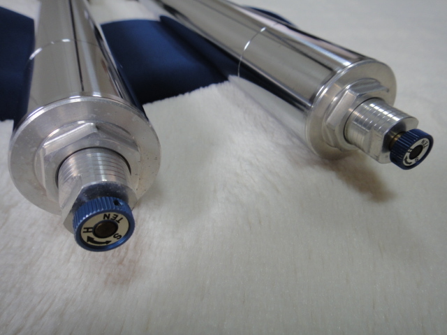 CD90 フロントフォーク ハンドルポスト トップブリッジ