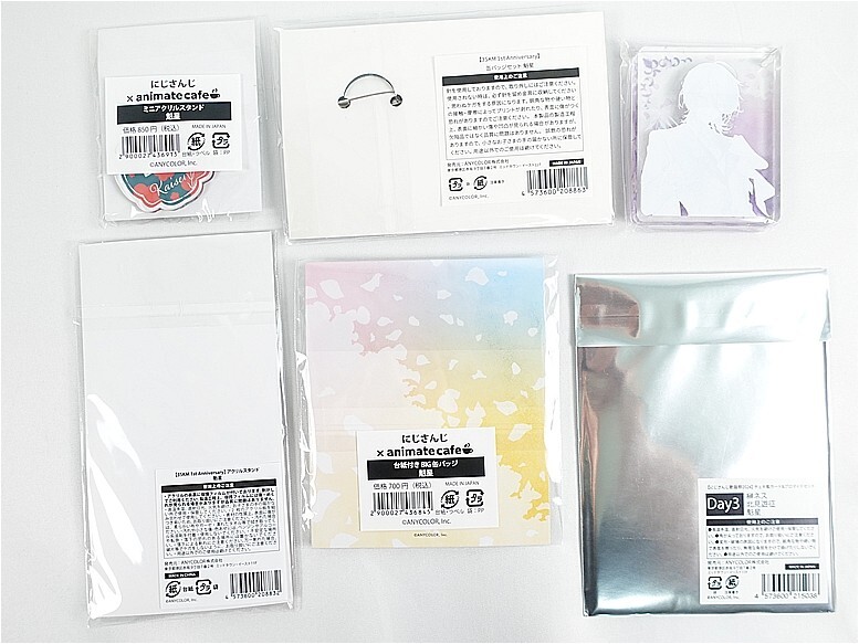 C96 コミケ96 やんちゃギャルの安城さん アクリルキーホルダー付きパスケース C96 コミケ96 やんちゃギャルの安城さん アクリルキーホルダー付きパス