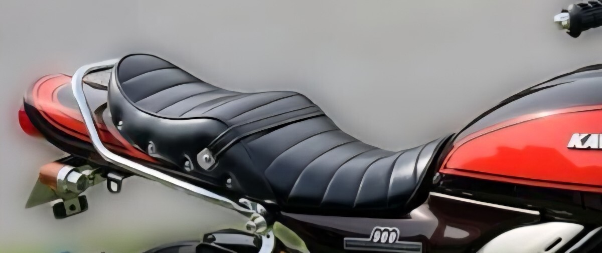 GPZ400 / GPZ400F / GPZ400FⅡ オオカワ チョビ三段 シート 新品同様