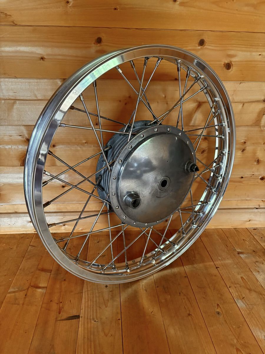 ハーレーショベル16インチホイールFirestone リプロタイヤ