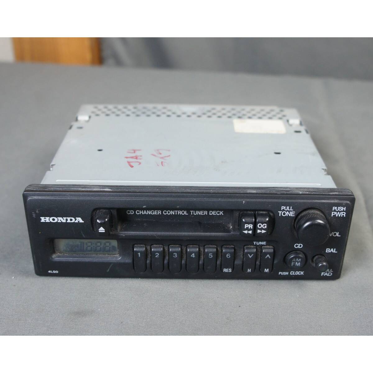 中古】/// ALPINE 3DA-W880J 3CD カセットヘッドユニット♪///の落札