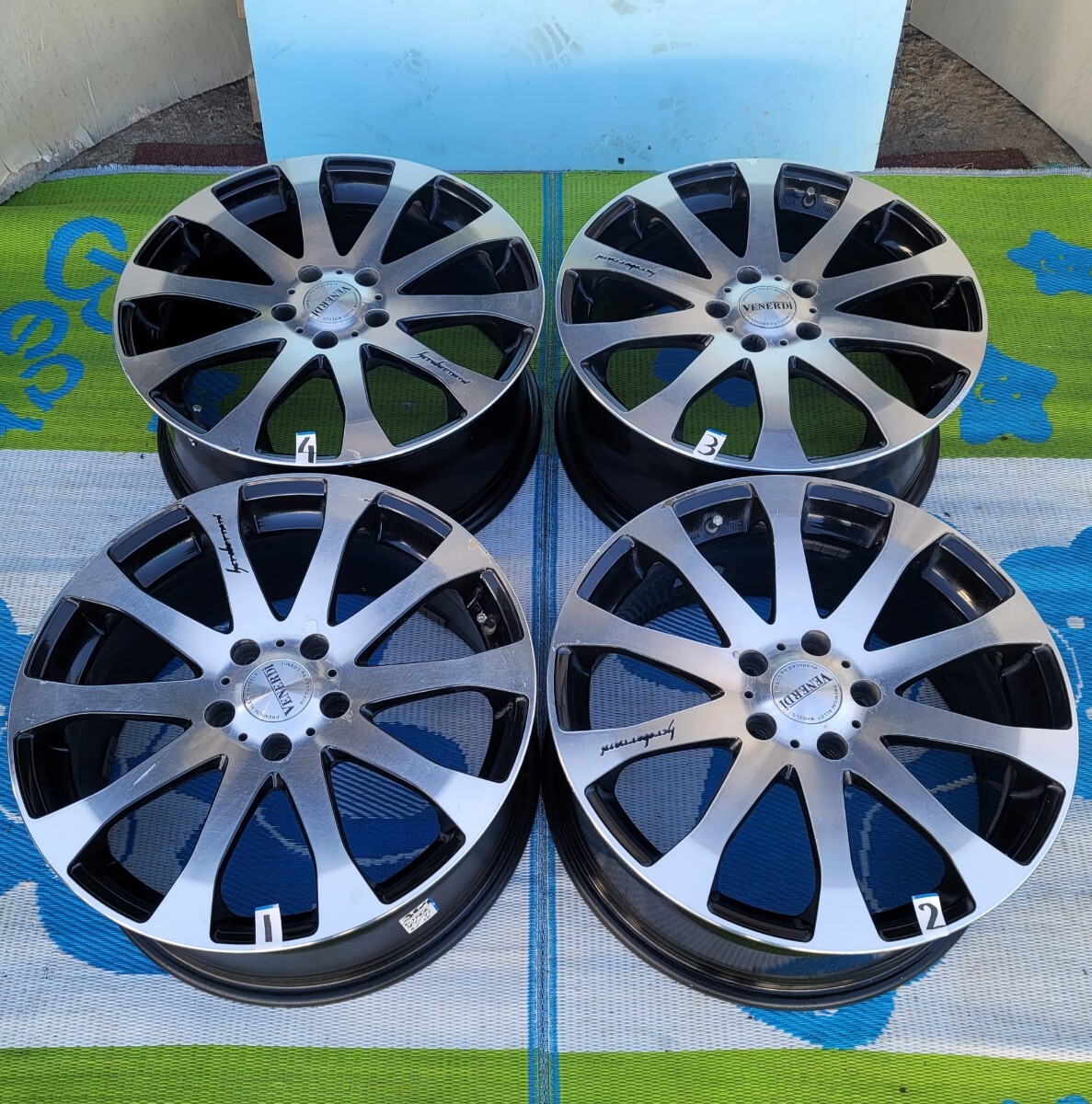 VENERDi ヴェネルディ エレボラーニ CL-105○18×8J+42 9J+38 5H PCD114