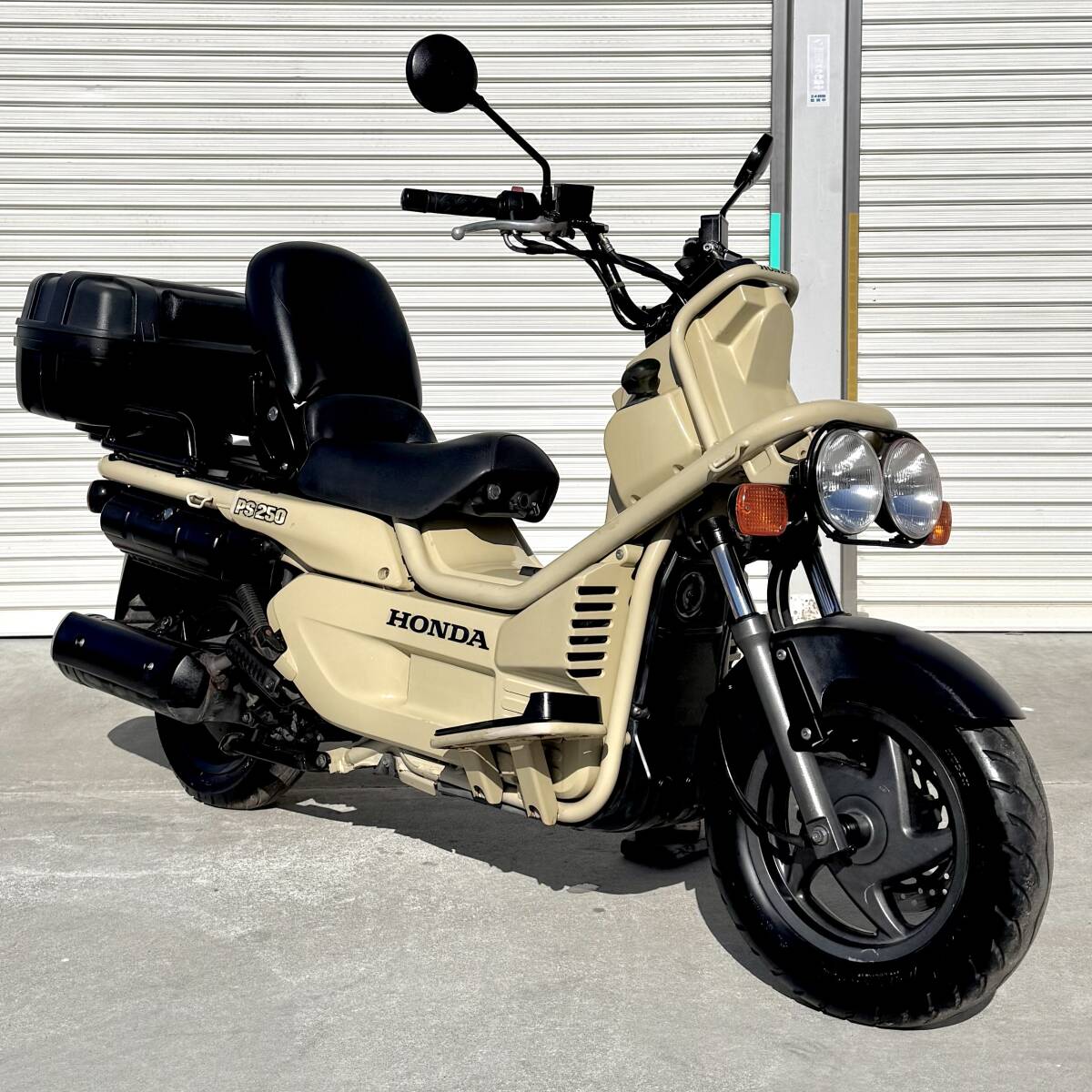 ホンダ フュージョン 自賠責保険付いてます。 ホンダ、フュージョン、ゾロ屋根付き、登録に必要な書類付き、自賠責