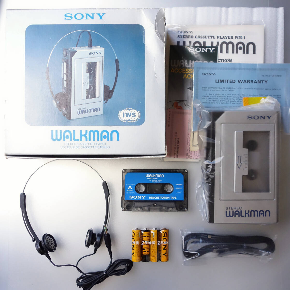 ポータブルプレーヤー SONY WALKMAN WM-F606 Sony WM-F606 ▷ Walkman.land