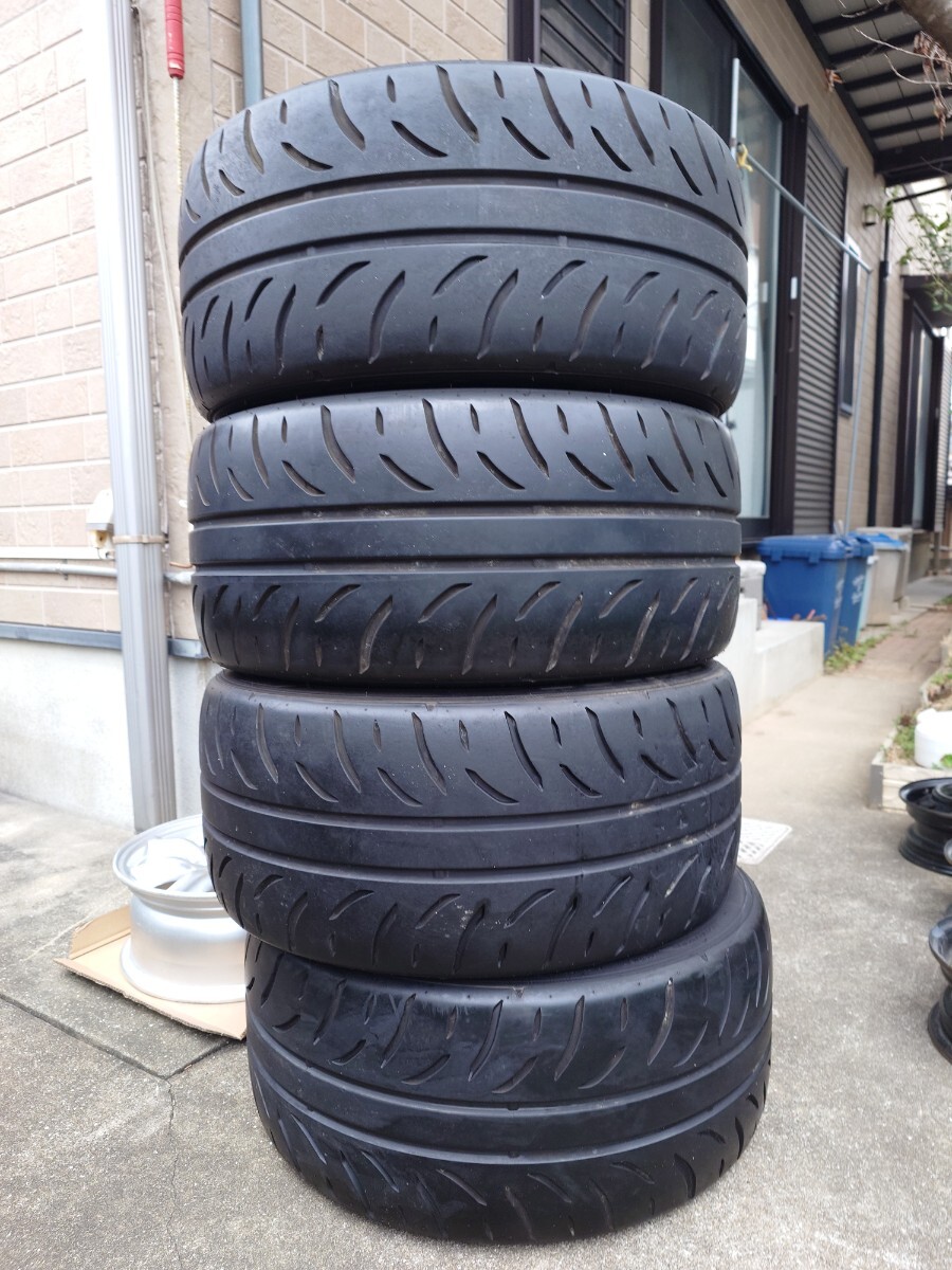 中古タイヤ DUNLOP DIREZZA ZⅢ ダンロップ ディレッツァZ3 235/40R18