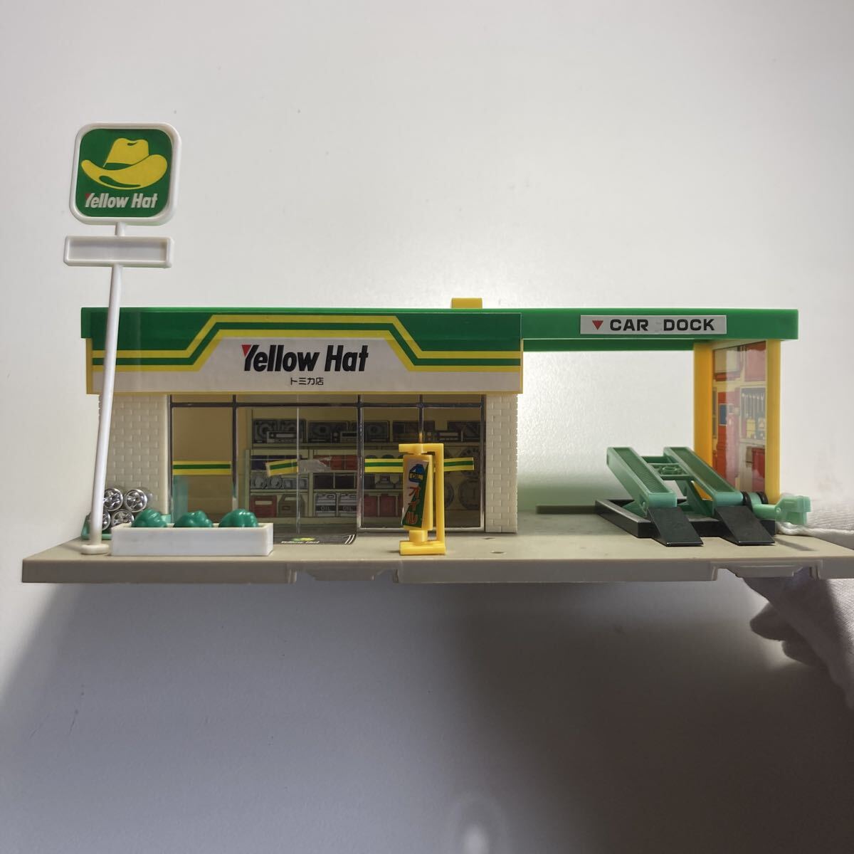 □ 希少！ TOMY トミー トミカ トミカタウン イエローハット 元箱付き