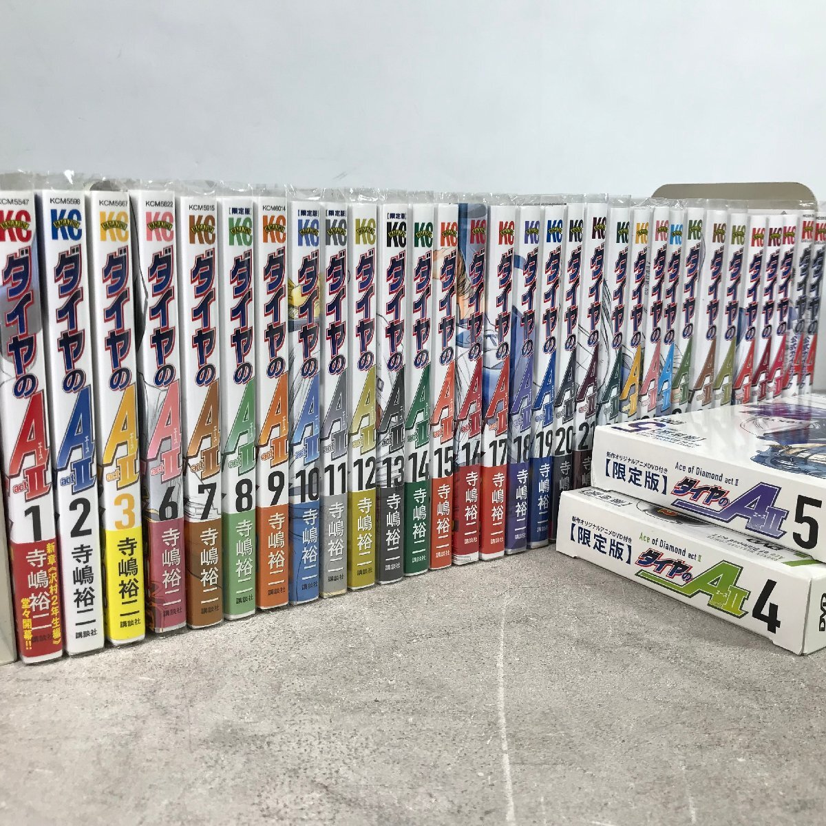 新品】ダイヤのA☆コミック42巻＆公式ガイドブック裏 連動購入特典