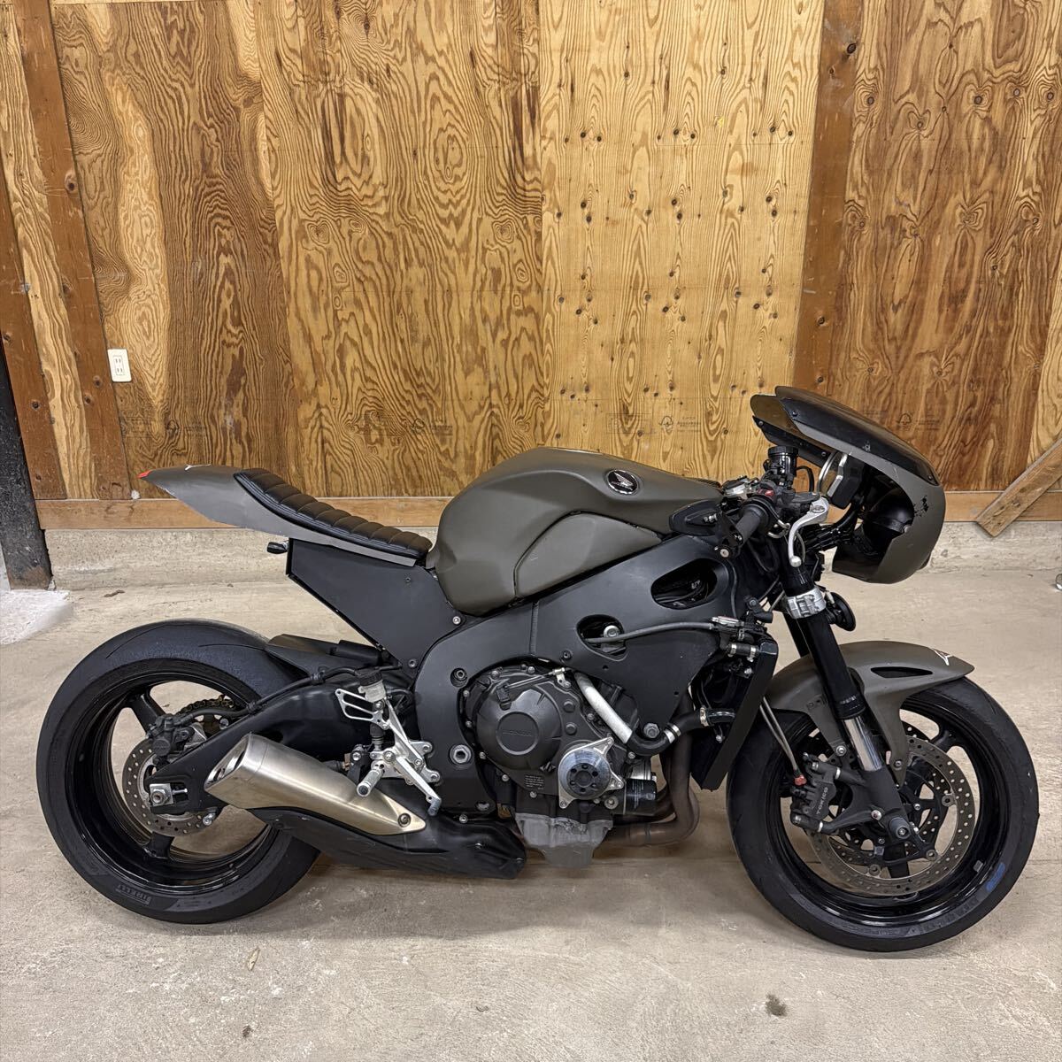 ホンダ　gb250 クラブマン　4型　希少カラー　カフェレーサー　兵庫　美車 GB250 クラブマン 4型 P型 カフェレーサー シングル 単気筒 ホンダ