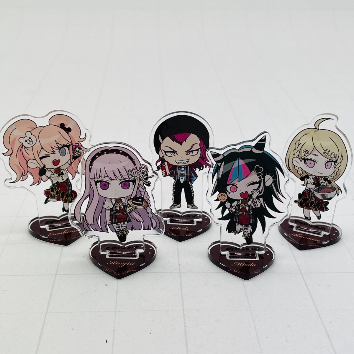 新品】ニューダンガンロンパV3 プリロール バレンタイン 缶バッジ 王 