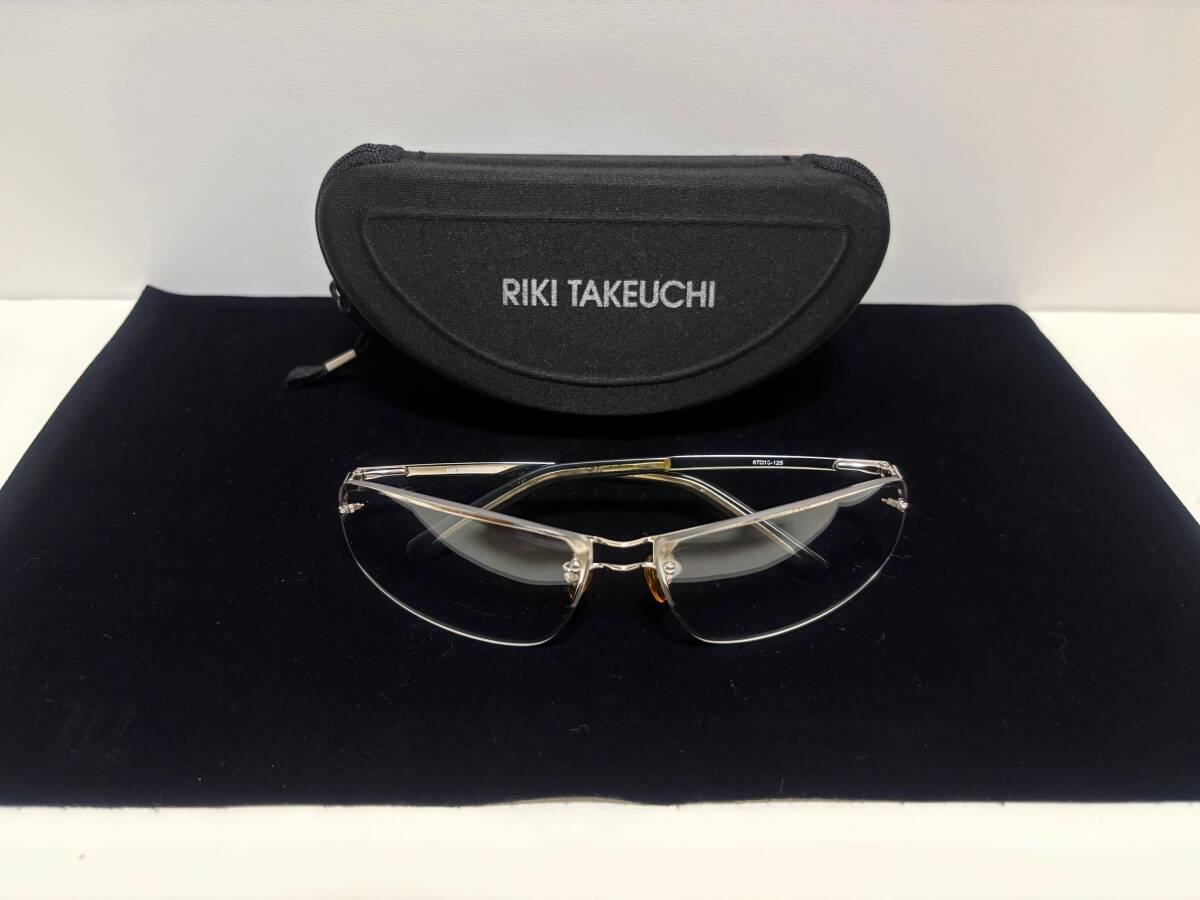 美品 RIKI TAKEUCHI 竹内力 サングラス RT-9 ケース付き。度は入って