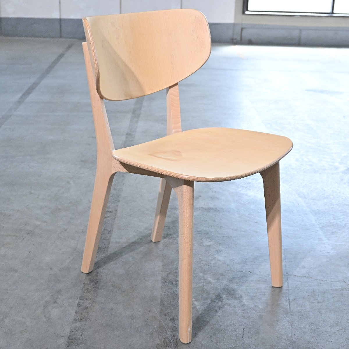 マルニ木工 maruni ラウンディッシュ Roundish ダイニングチェア 板座