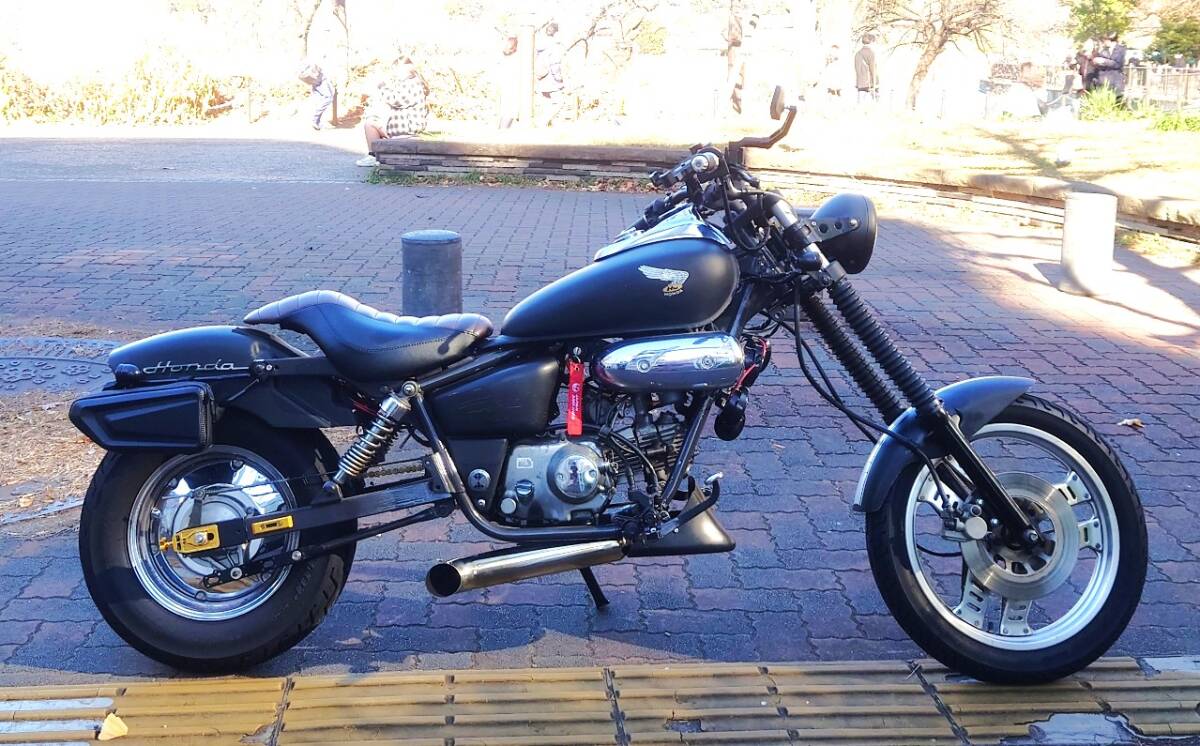145◇機関好調！簡易メンテ済！極上車！MAGNA FIFTY マグナ50 人気の銀 