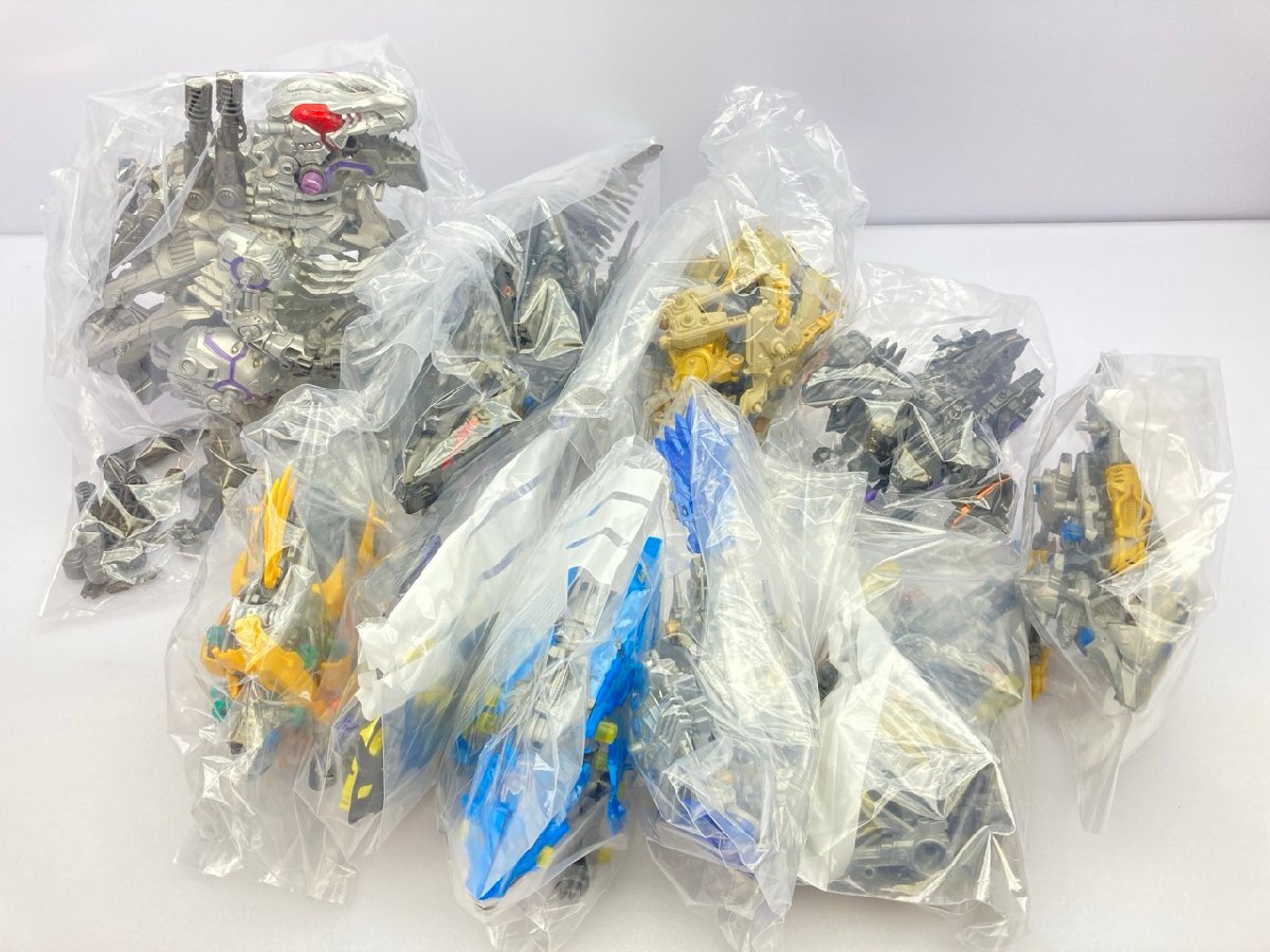 新品】ゾイドワイルド☆オメガレックス 限定ホワイトフォートレスVer