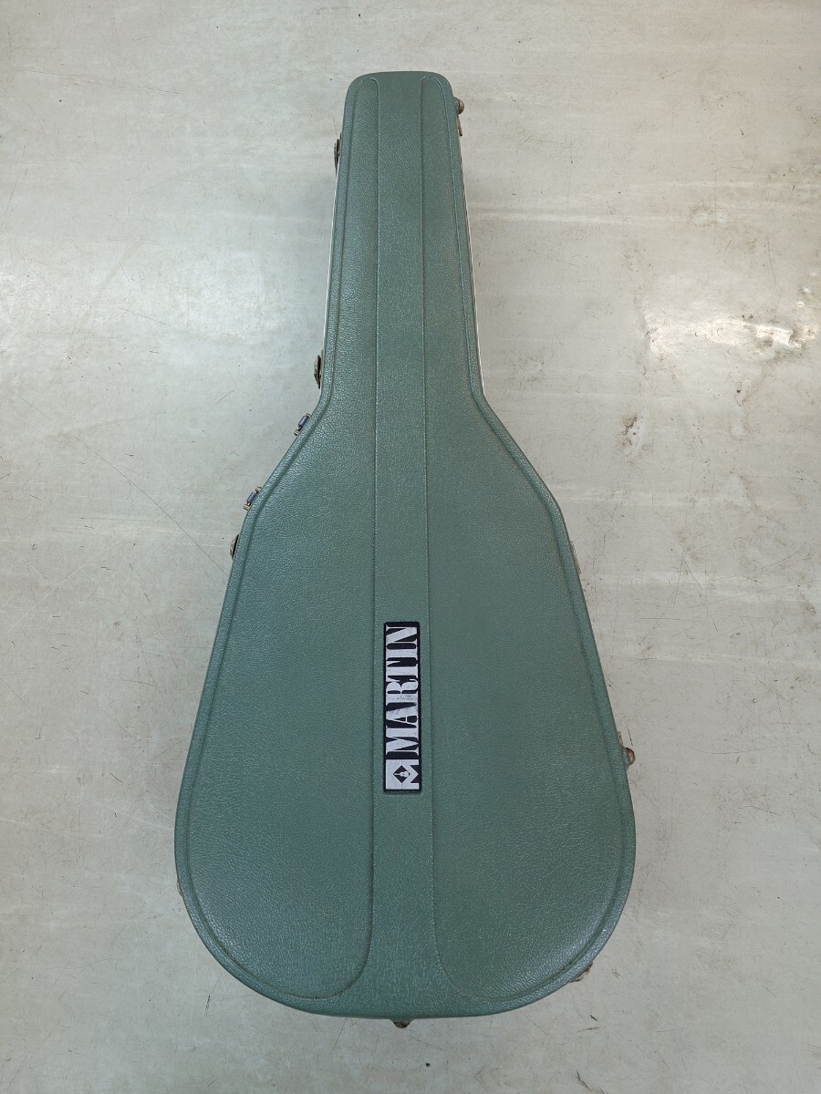 送料一律1,000円1970年代MartinブルーケースDサイズD-28/D-45/D-76/D