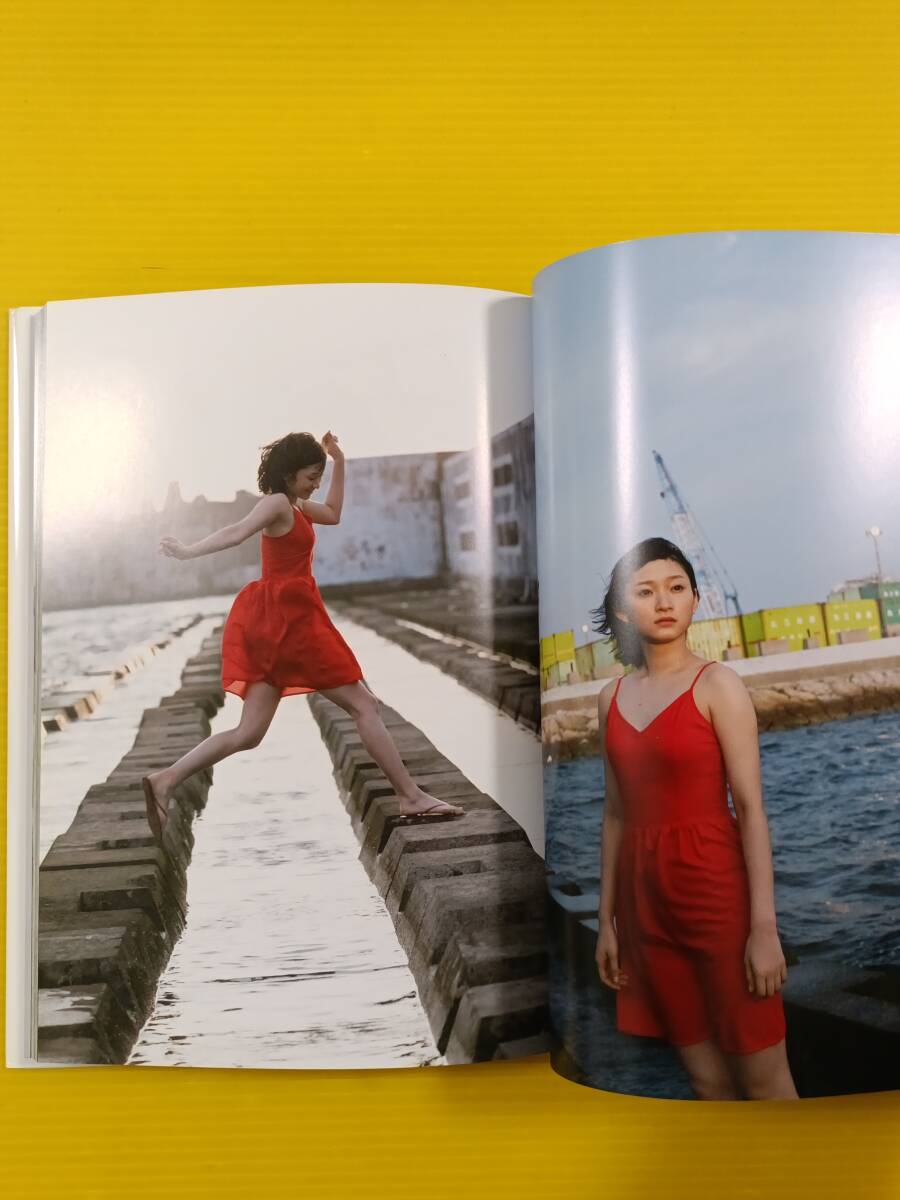 Juice=Juice【宮本佳林】 Shop限定特典 L判写真 写真集『覚醒