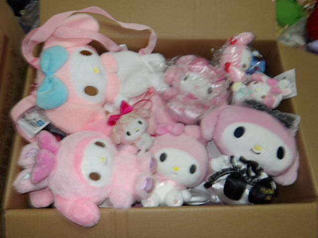 新品】マイメロ サマードール サングラス ぬいぐるみ タグ付き