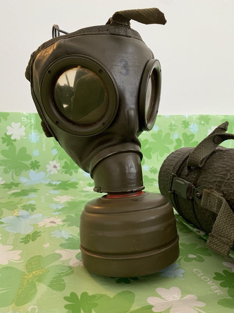 レア！ 実物 ドイツ連邦軍 現用 ガスマスク M2000 Mサイズ相応 程度