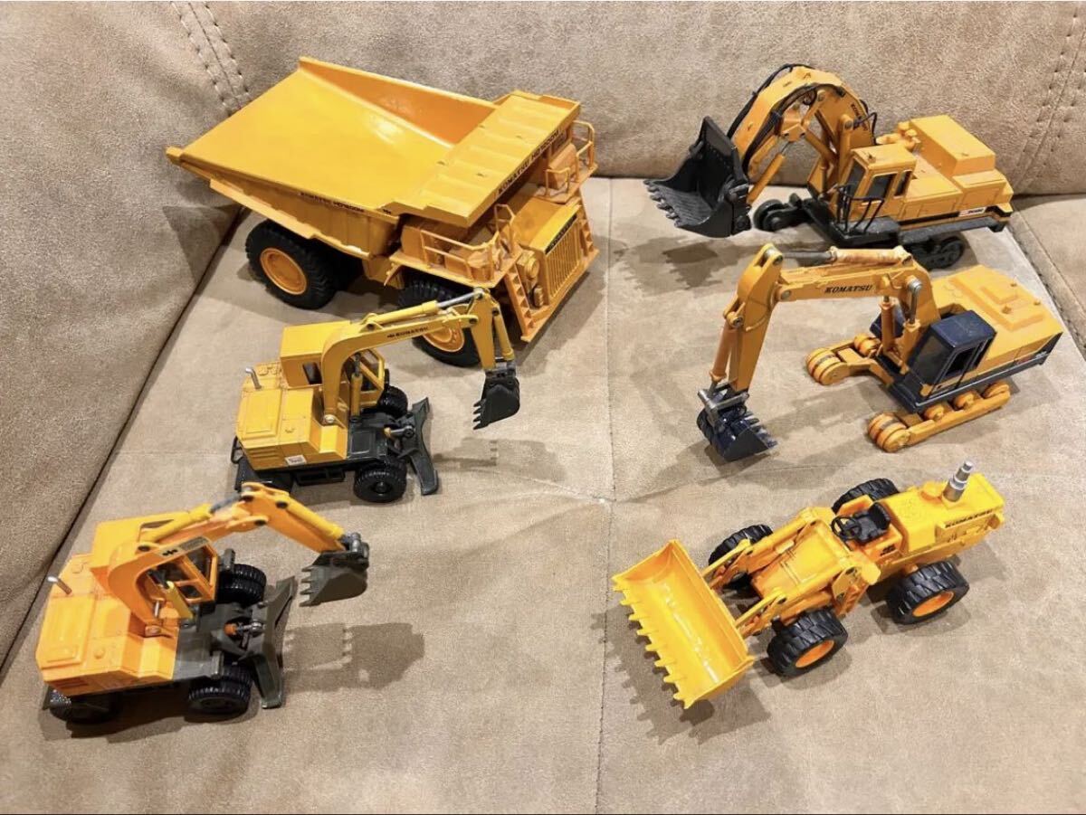KOMATSU 非売品【 !! 希少 絶版品 非売品 ショベルカー 1/30スケール ミニカー PC75UU コマツ PC75UU ショベル パワー 油圧 1/30 avance 自動車