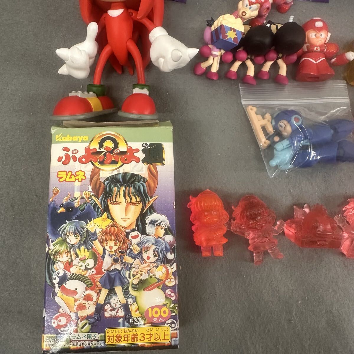 新品】ロックマンシリーズ グレイ コースター ばくだん焼き ばくだん焼 