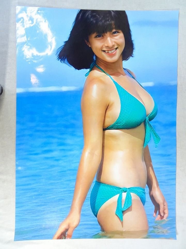 入手困難 】菊池桃子 新星堂 非売品ポスター B2判 アイドル 昭和