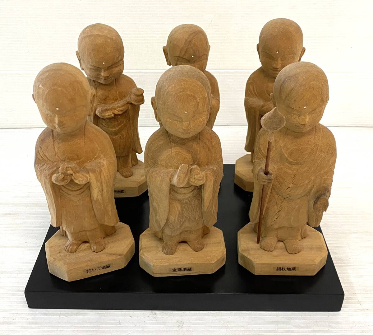 新品】観自在菩薩 仏像置物 蓮台柘植 高級天然 立像 ツゲ 手彫り仏像 