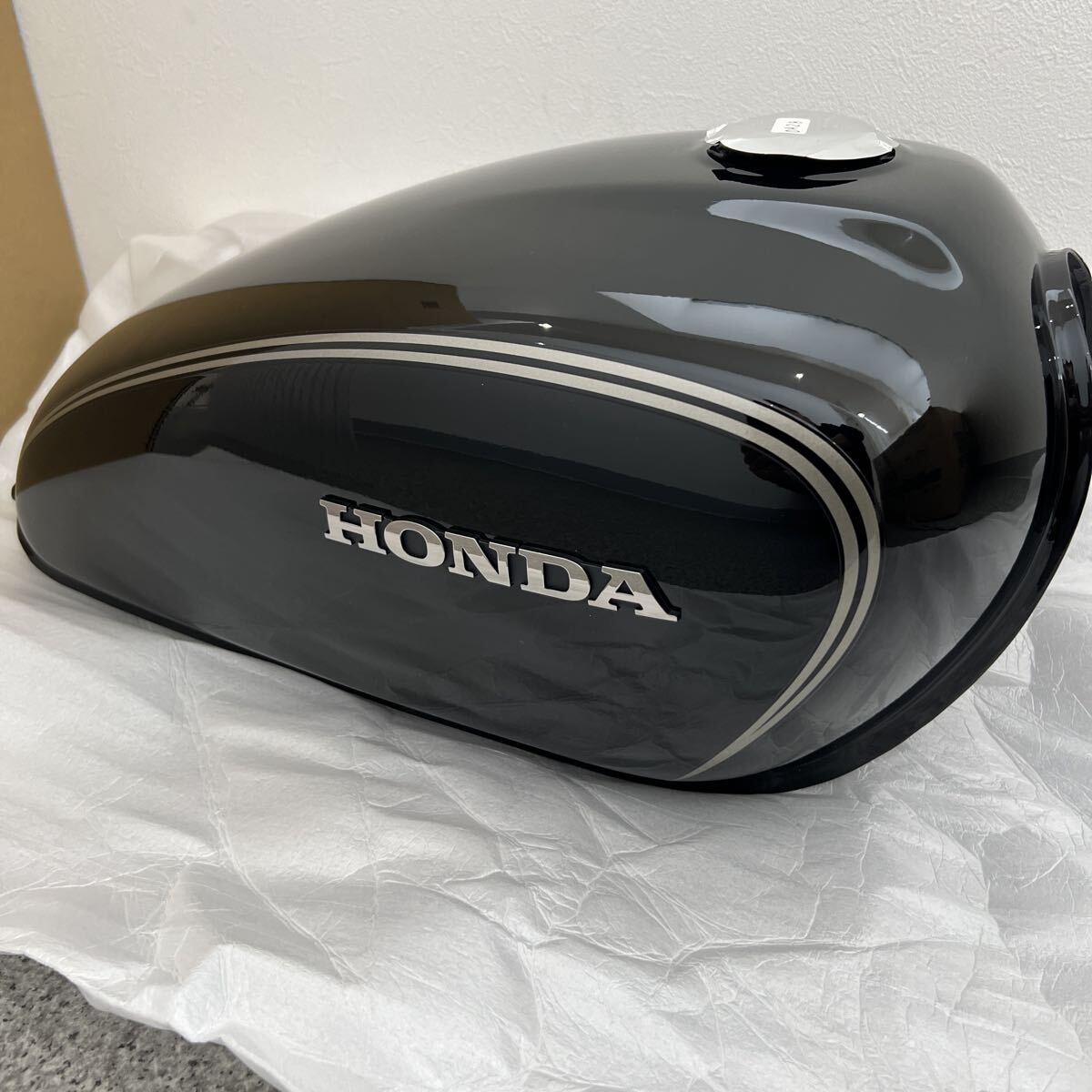 ‼️凹み無し‼️HONDA cb400sf nc39ブラックタンク 中古】CB400SF NC39 純正 燃料 タンク ガソリンタンク フューエル