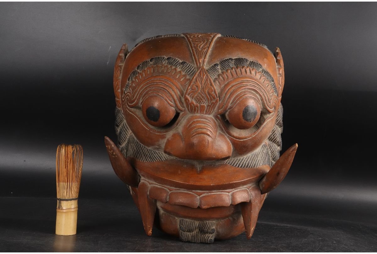 インドネシア/バリ雑貨 木彫りお面 バロン/木製/彫刻/魔除け/聖獣/獅子