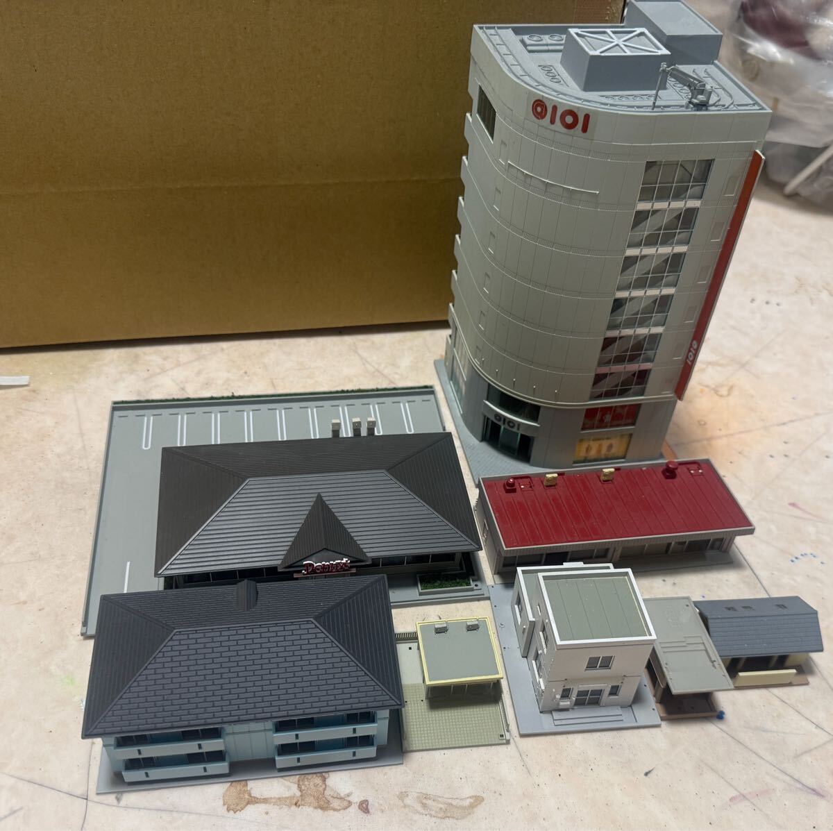 Nゲージ KATO カトー【廃番】23-211 近郊形地上駅舎 23-411 ジオタウン