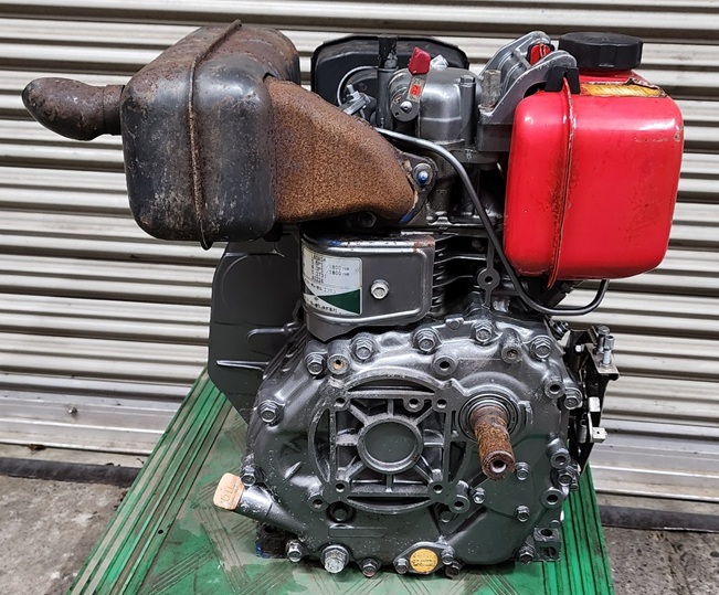 中古】☆ヤンマーディーゼルエンジン HS85-L 8.5馬力セル付き中古品