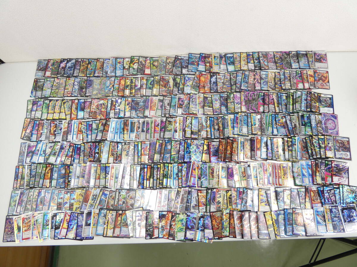 デュエルマスターズ　キラカード　光り物のみ約11000枚　まとめ売り　大量 中古】デュエルマスターズ 大量・まとめ売り キラカードのみ 3000