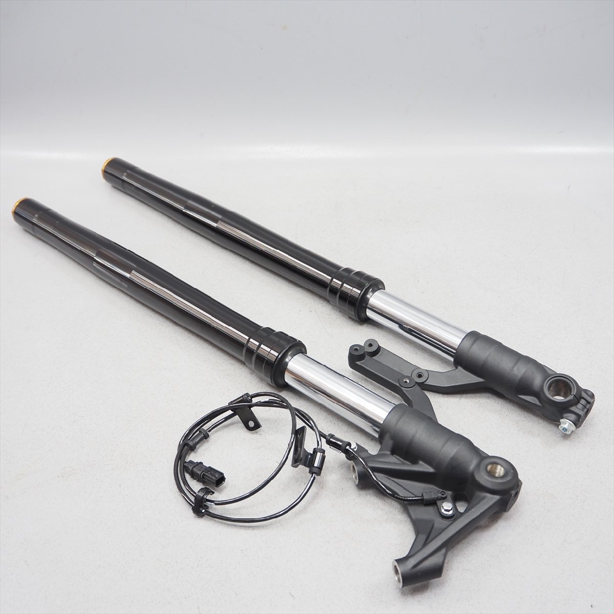 CB400SF/NC39☆教習車部品☆フロントフォーク左右セット41φ・SHOWA/MCE