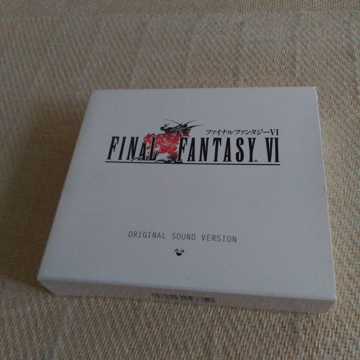 新品】ファイナルファンタジー6 FF6 天野喜孝 街 ティナ スリーブの