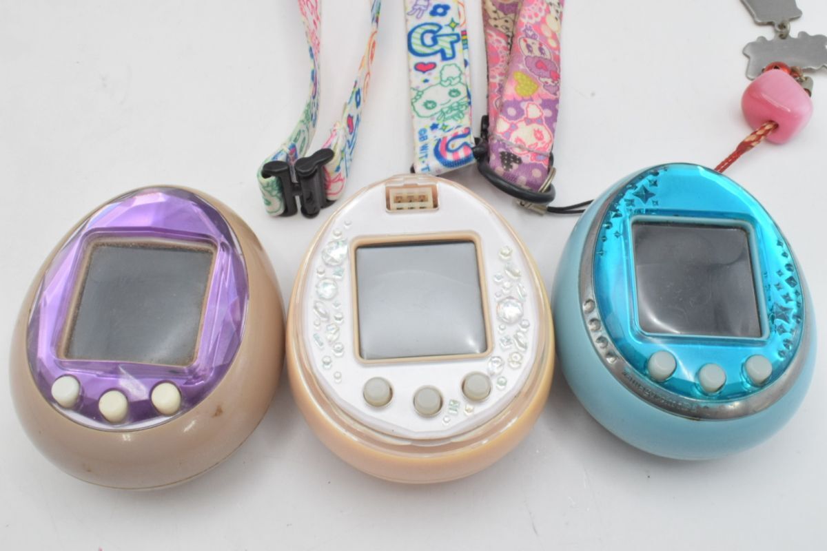 Tamagotchi iD たまごっち あいでぃー ミルキーピンク Milky Pink 説明
