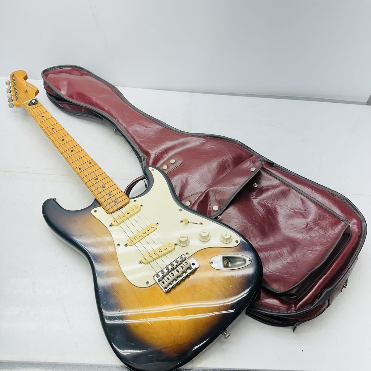 中古】良品 FERNANDES BH-120S 白田 一秀モデル ソフトケース付属 1円