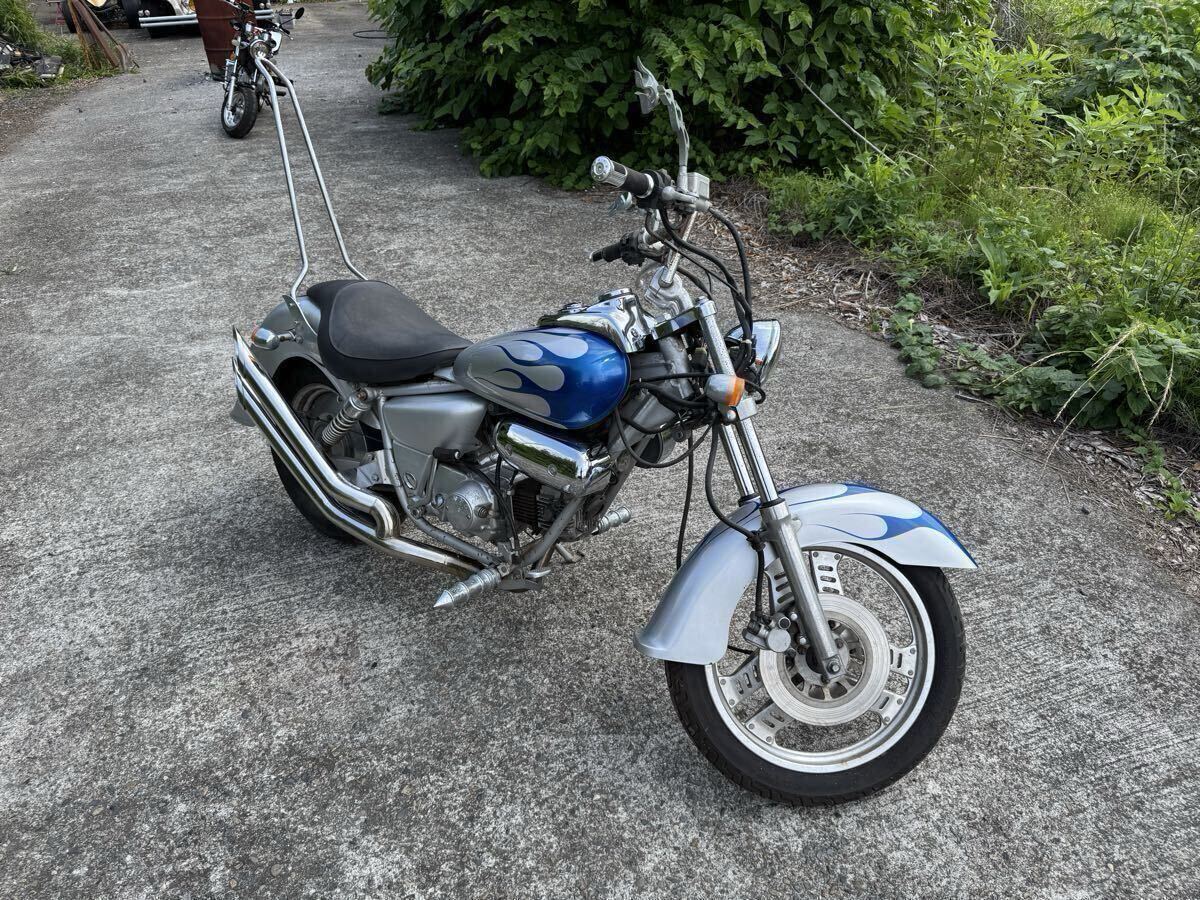クラシック系カスタムに!スティード400.NC26ディープフェンダーFLH