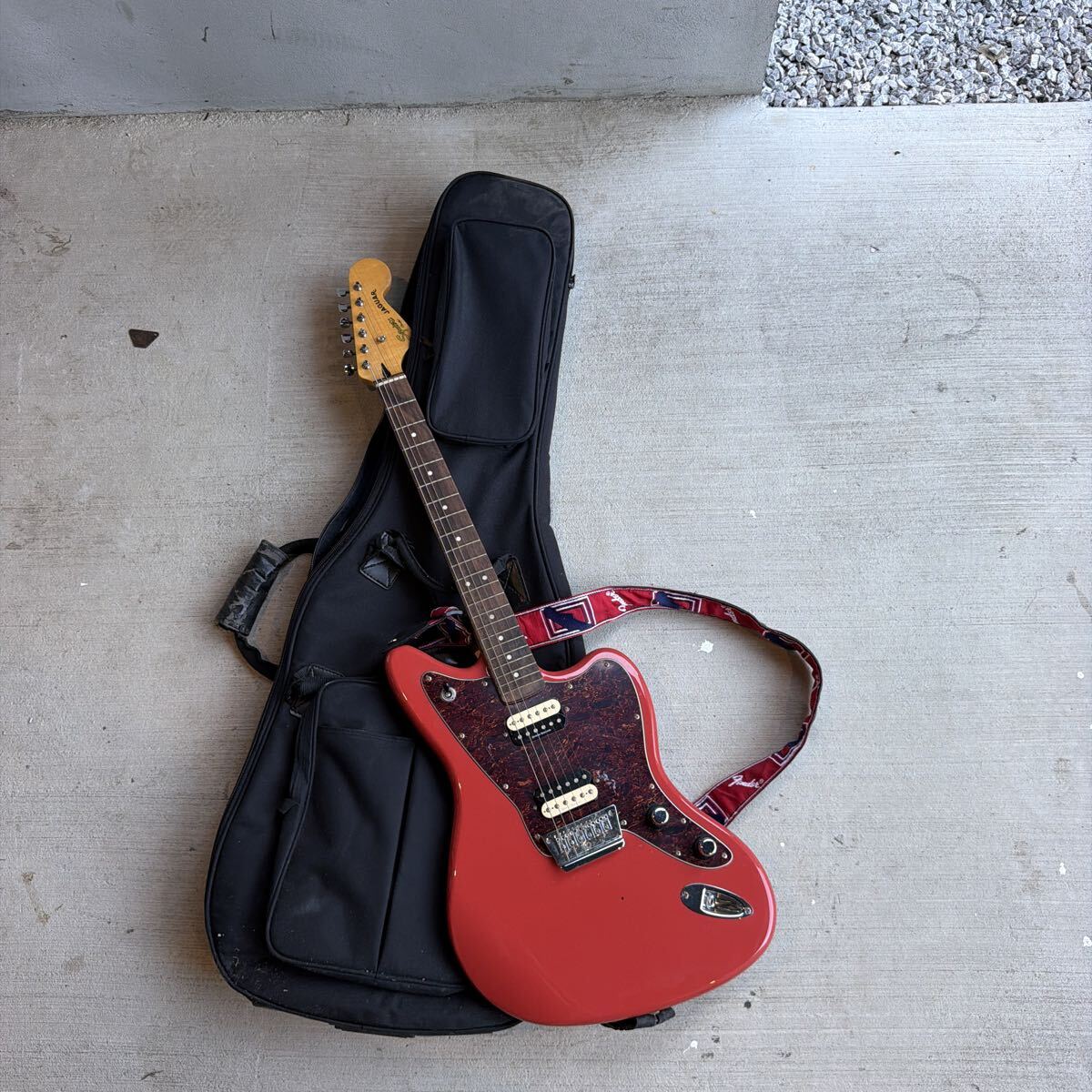 中古】Squier by Fender Jagmaster スクワイア 3ピックアップ ジャグ