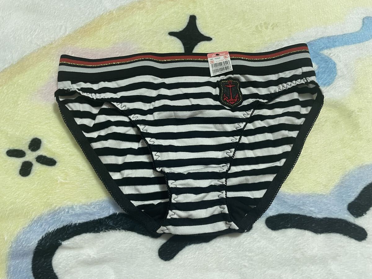 新品】新品☆エメフィール ピンク ストライプ ショーツ M ギャルの落札