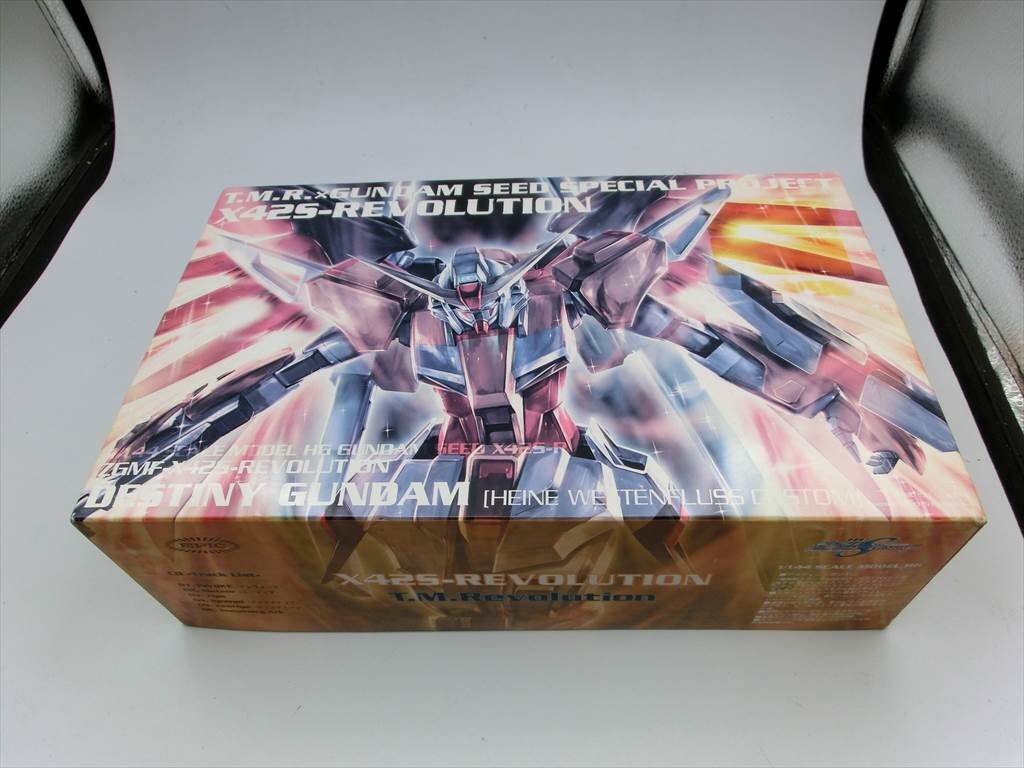 T.M.Revolution X425-REVOLUTION』 HG 1/144 ハイネ専用デスティニー
