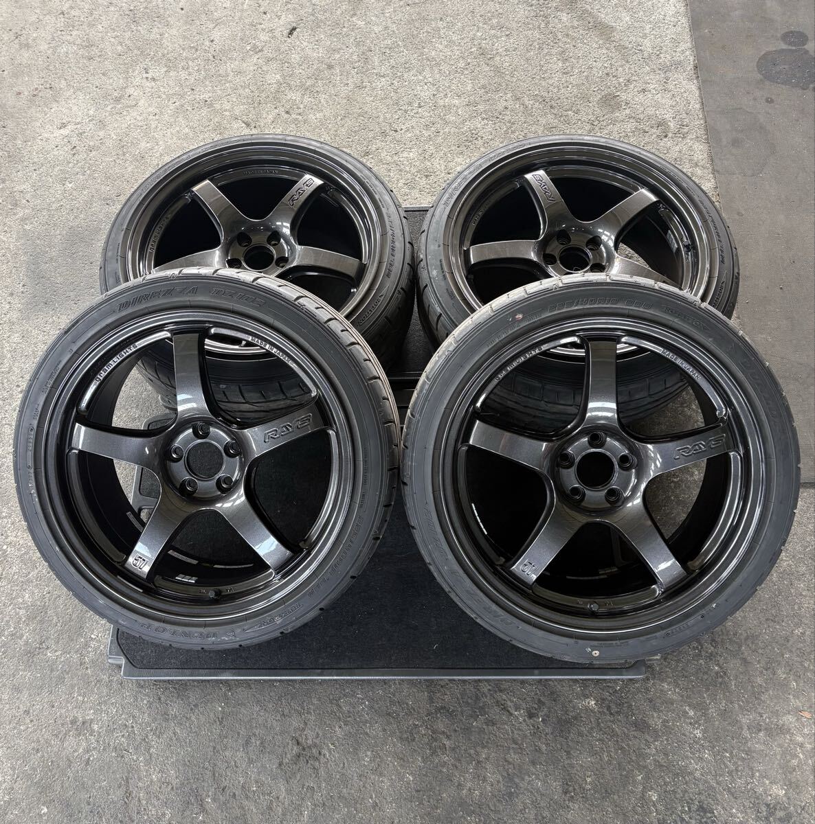 未使用】レイズ グラムライツ 57CR SPEC-M 7J-17インチ5H